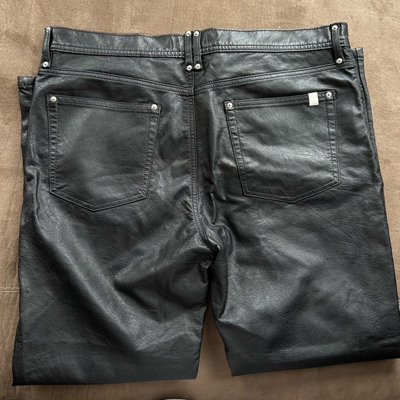 Urban Outfitters faux leather pants - Picture 3 of 4